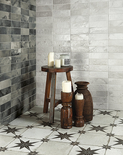 CT719BI40024_824_FS_RAKU_SZ1