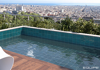 31564-Spa-Pools-Glacier-15x15-amb-1